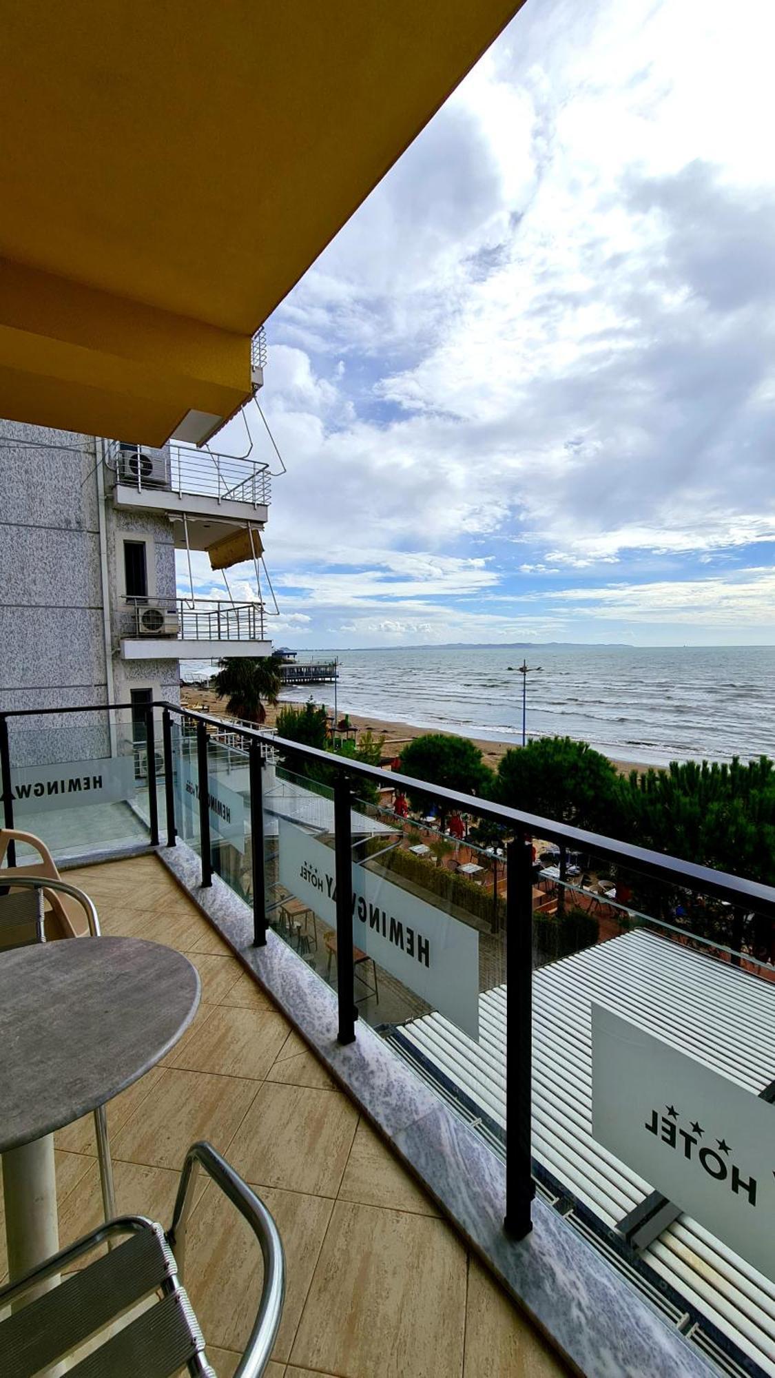 Heming-Way Hotel Durrës Habitación foto